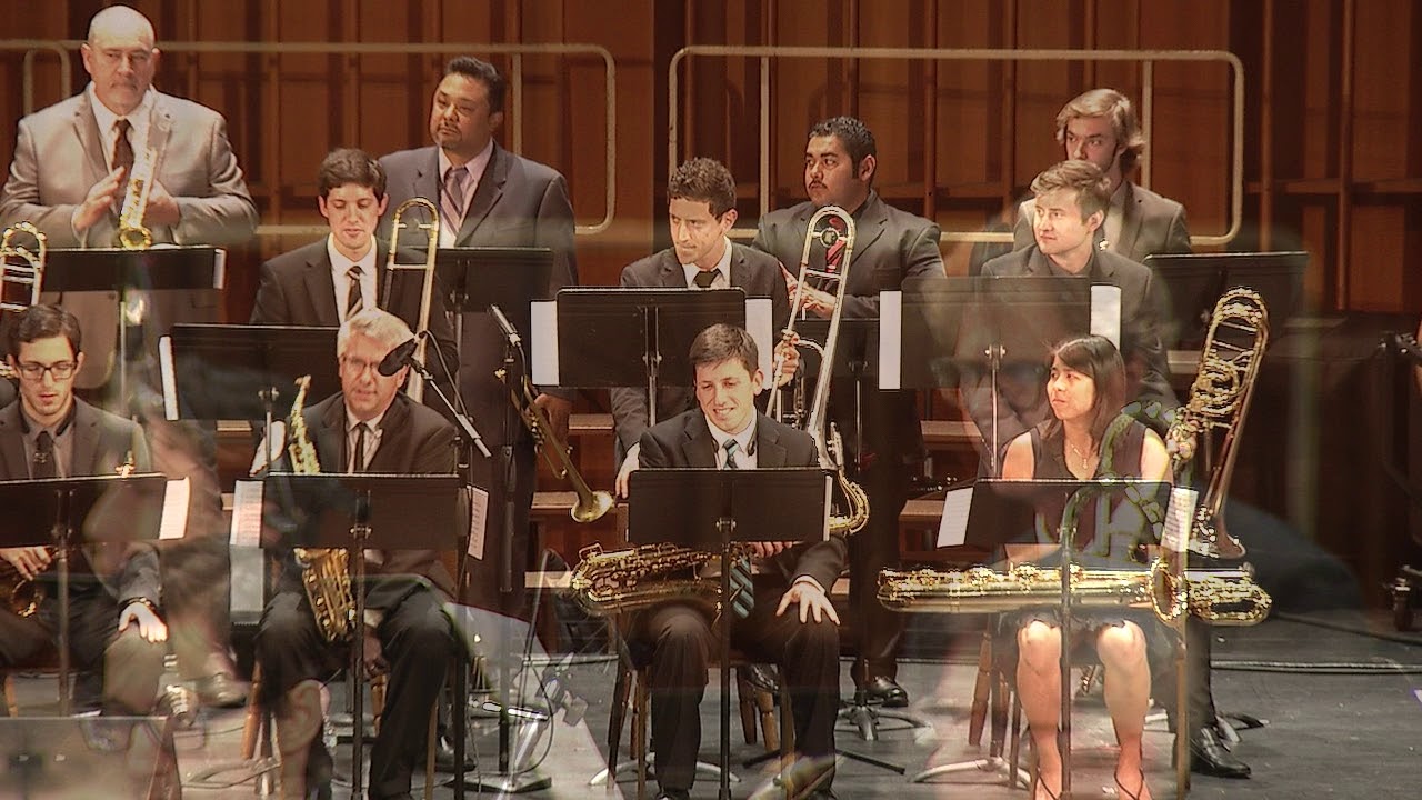 The Caltech Jazz Band: Gets the Crowd Ready
